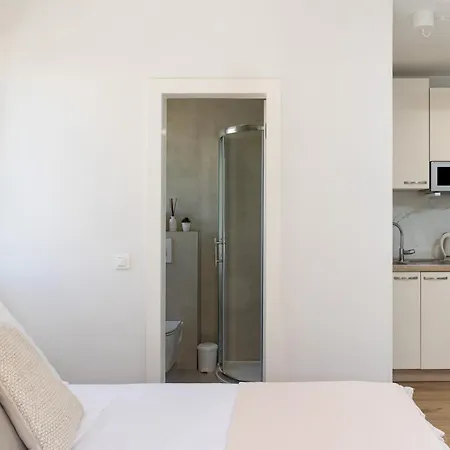 Sandra Solitudo I ドゥブロブニク