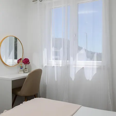 Apartment Sandra Solitudo I