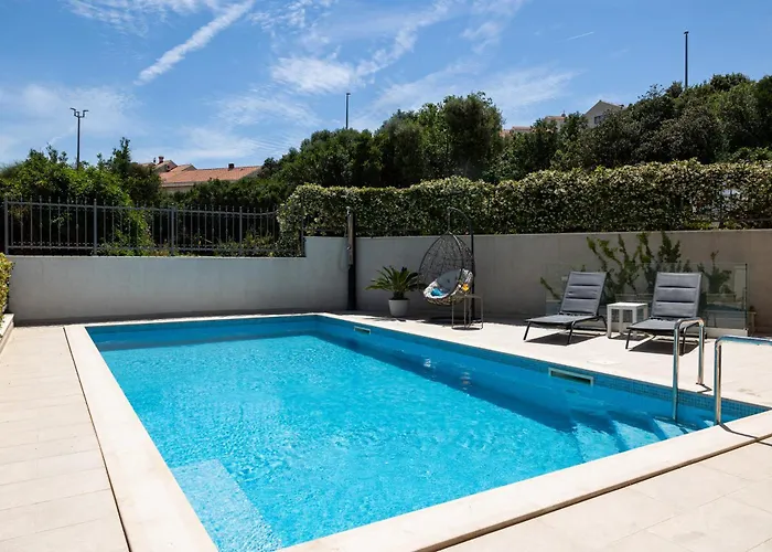 公寓 Sandra Solitudo I *