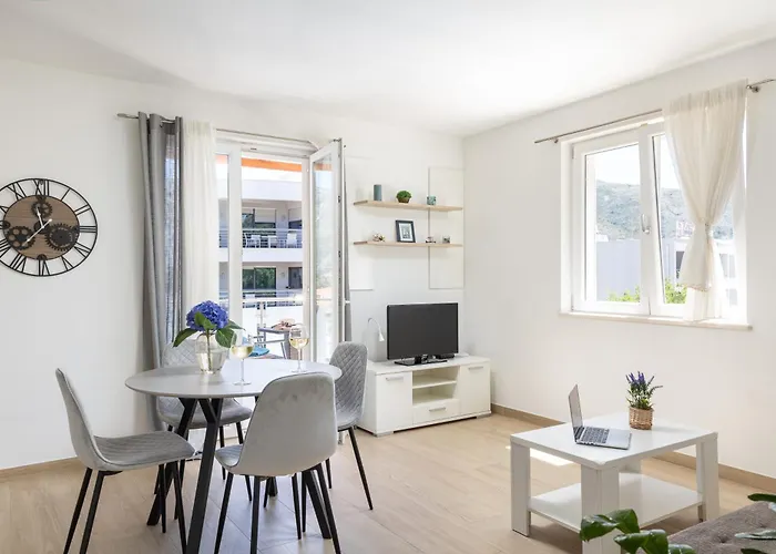 Sandra Solitudo I * Dubrovník