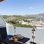 Apartman Sandra Solitudo I
